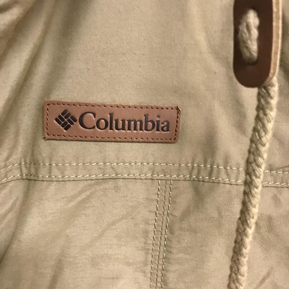 COLUMBIA Water Resistant Fabric Hooded JackeT - Picture 3 of 5